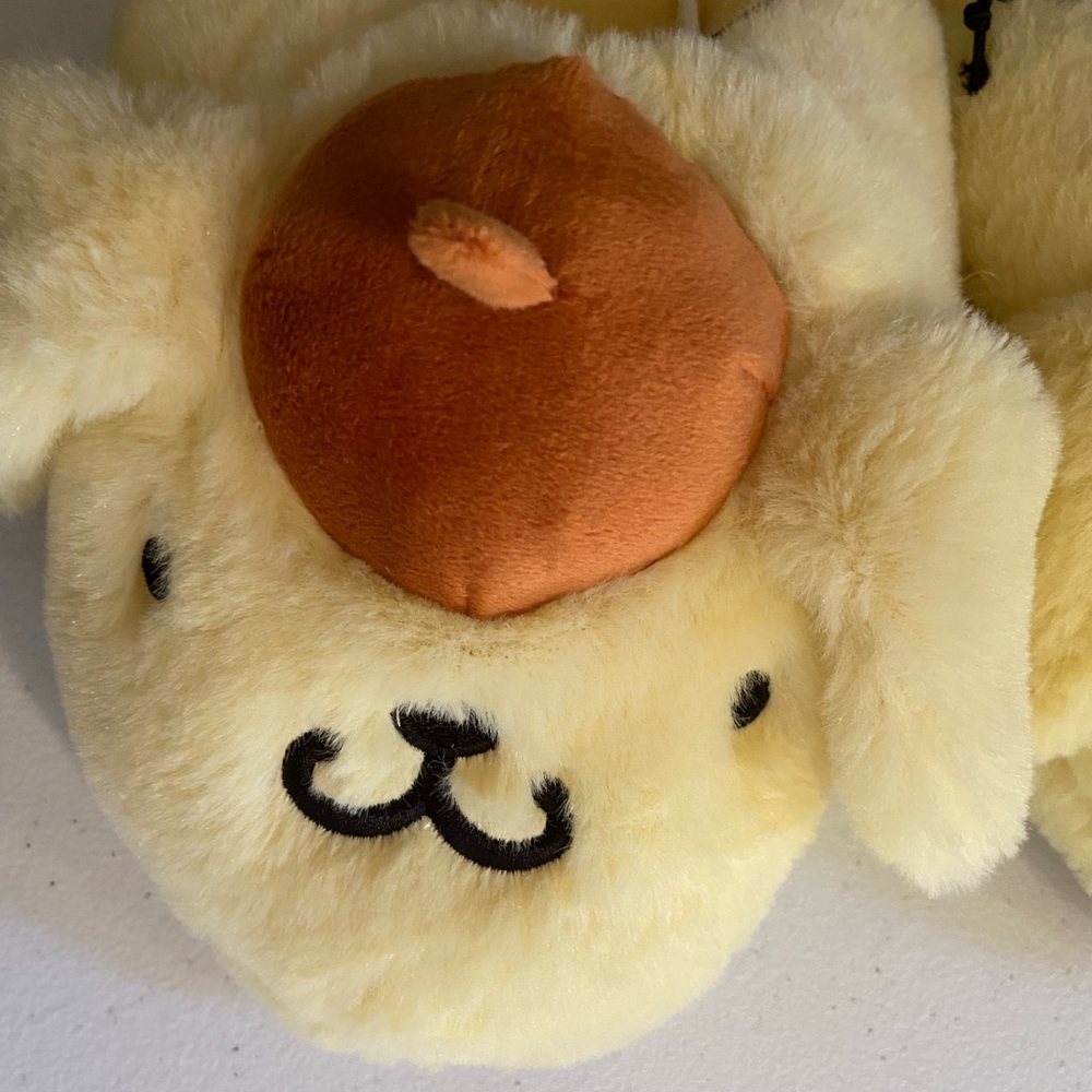 Sanrio Pompompurin Slippers - Picture 2 of 6